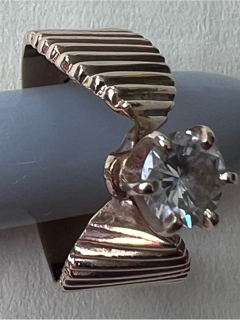 14k Gold .80 ct Diamond Ring vintage 80s modern twist corrugated band H-J VS1 - Picture 5 of 10